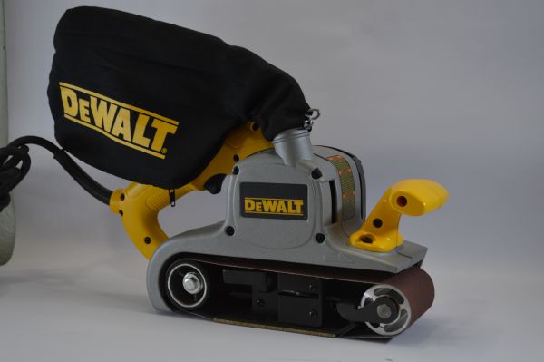 Lijadora Dewalt banda DWP352VS-B3 - Imagen 2
