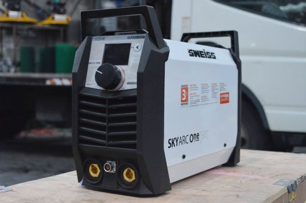 Soldadora Sweiss SKYONEFX 170A - Imagen 3