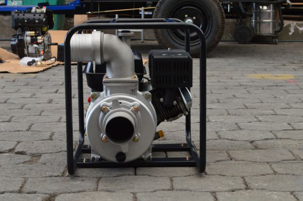 Bomba Motor Gasolina Kama KGP40x 4x4 Pulgadas - Imagen 4