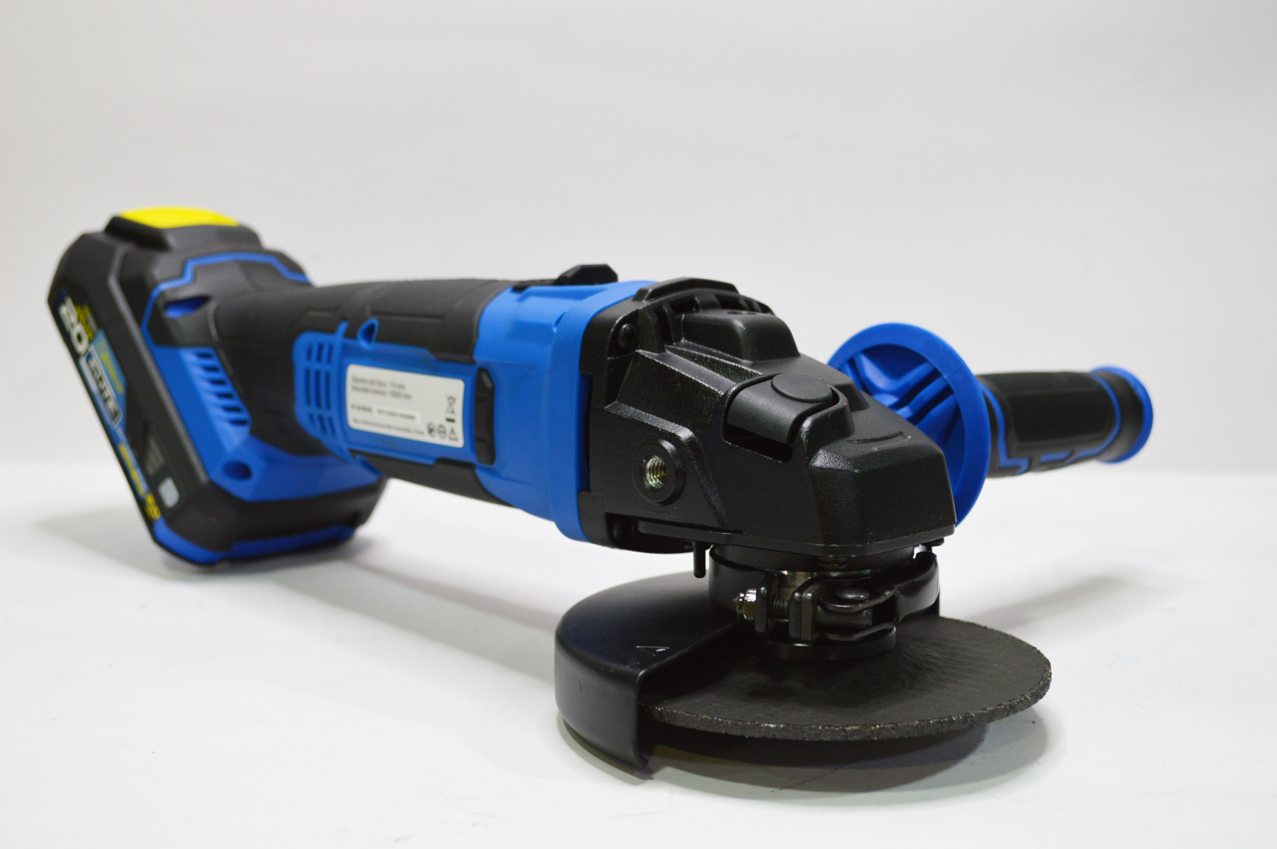 Amoladora Hyundai HYCAG20 a batería 2Ah 4 1/2 pulgadas