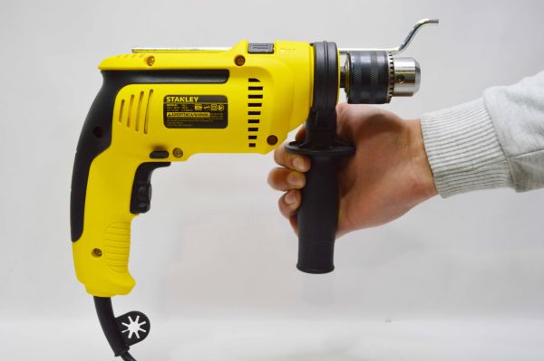 Taladro Stanley SDH700K-B3 1/2 700W - Imagen 2