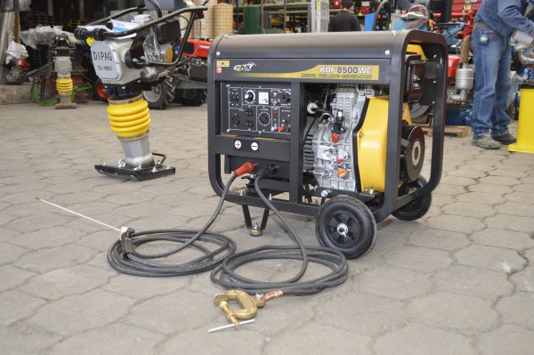 Motosoldadora Y Generador Diesel Elan Tools Kdf8500we 8500w - Imagen 2