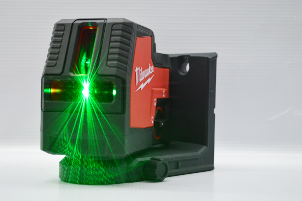 Nivel Laser Milwaukee 35222-21 Luz Verde - Imagen 2
