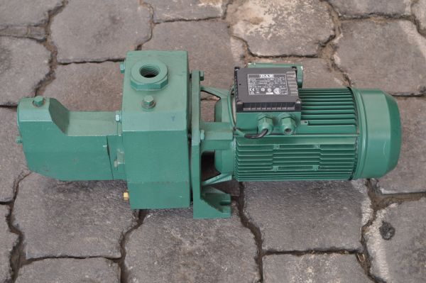 Bomba Dab JETM-251m 2.5Hp 220v - Imagen 3