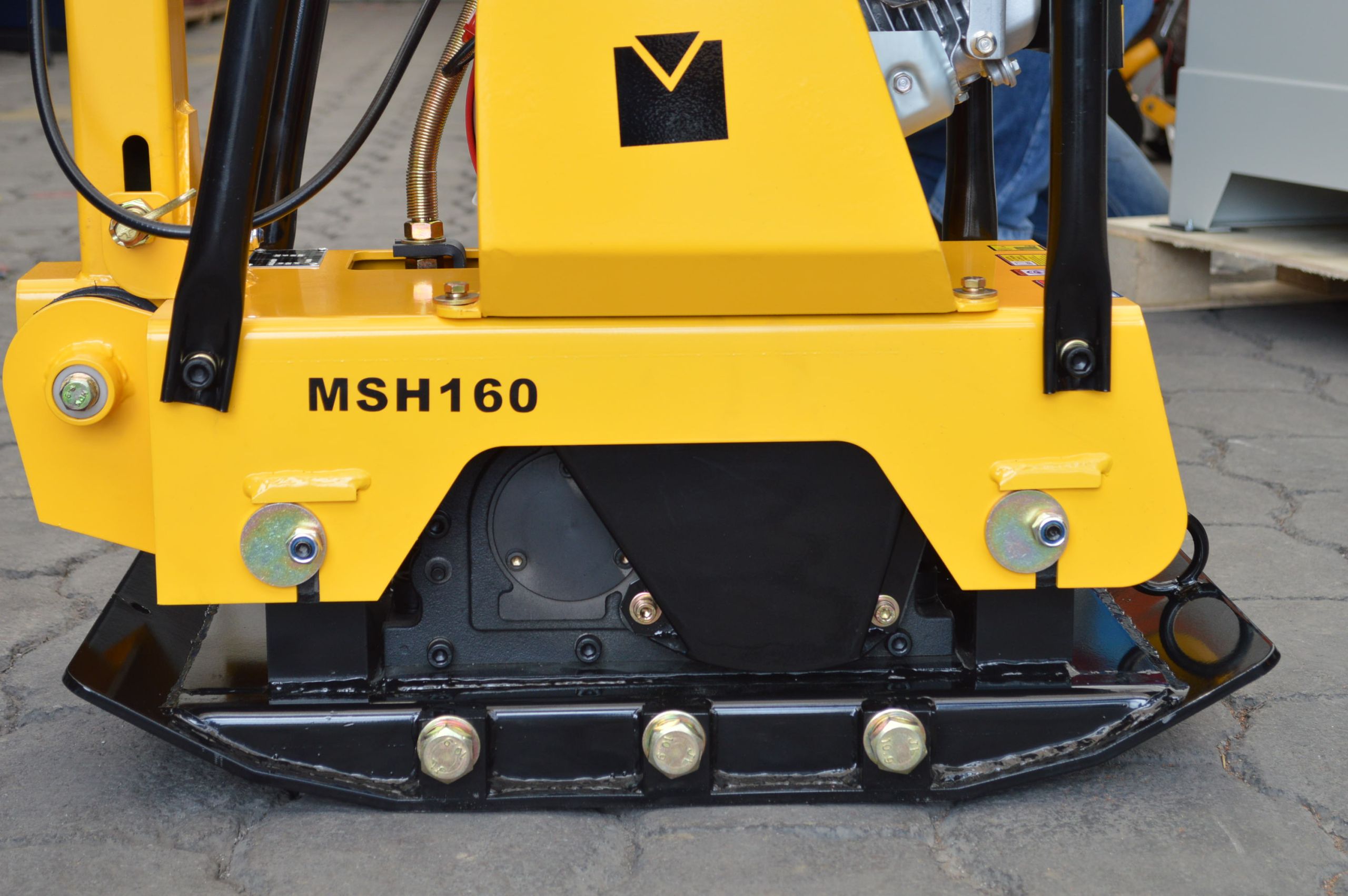 Compactadora de Placa Masalta MSH160E-4 Honda GX200 - Imagen 3